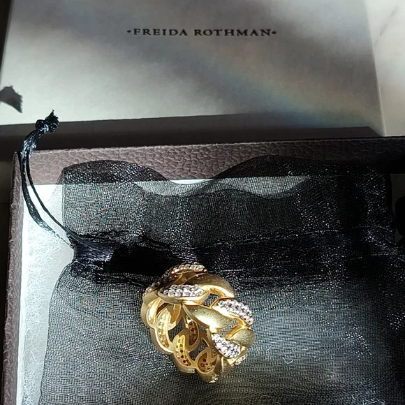 Freida Rothman Gold & Diamond Women's Ring - Paived Iced - Size 8 - New in Box - Picture 11 of 16